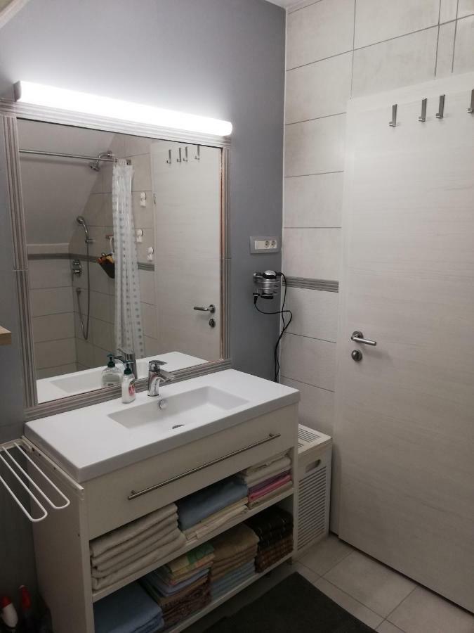 Studio Apartman Zagreb Horvati Rakov Potok Bagian luar foto